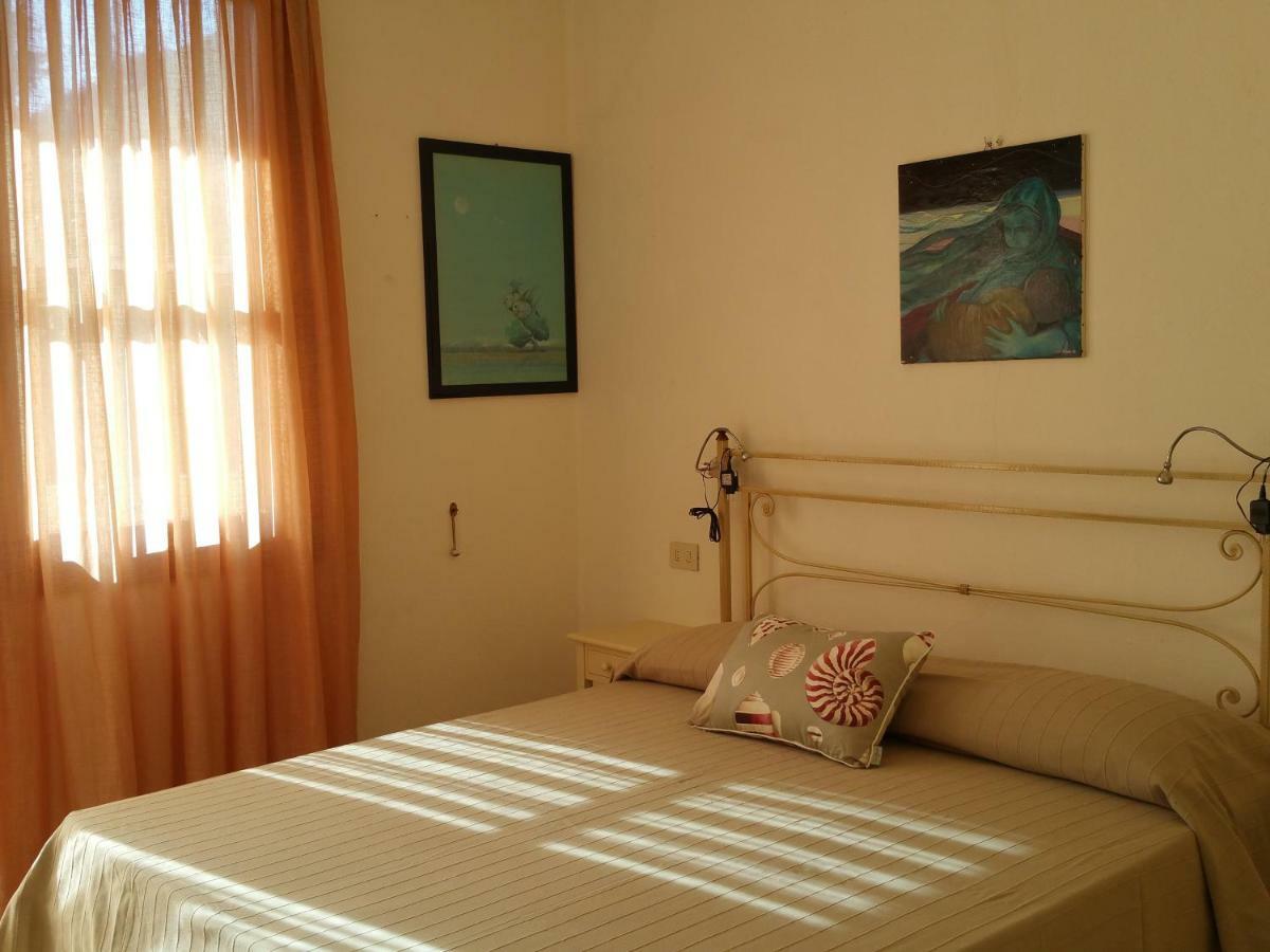 Residence Frontemare Santa Teresa Gallura Exterior photo